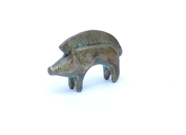 wild pig 1 bronze sculpture